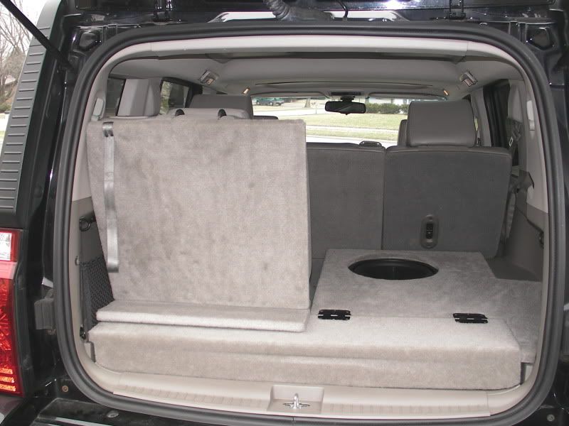 Amp & subwoofer with custom cargo floor Jeep Commander Forums Jeep
