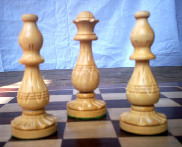 Flower Base Chess Set