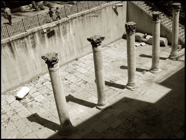 Photo Sharing and Video Hosting at Photobucket