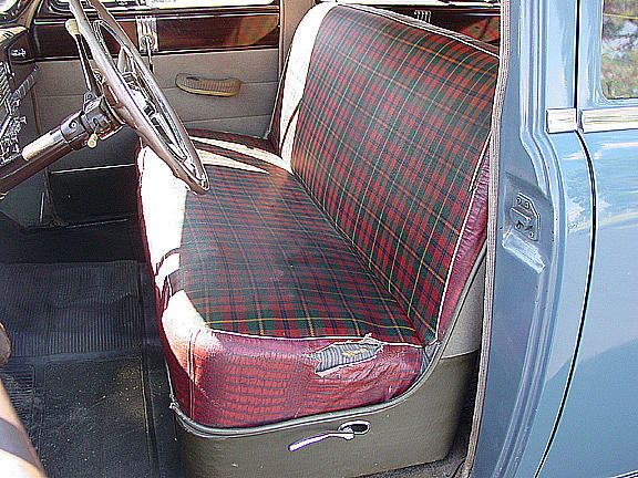 [Image: 1949DodgeCoronet10-blue-interiorview2-frontseat.jpg]