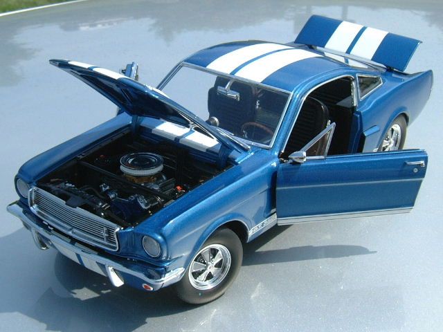 [Image: LaneAutomotiveWCC116-1966ShelbyGT-350fas...g~original]