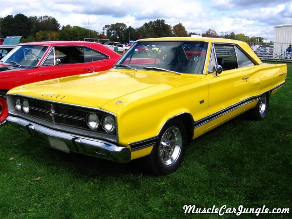 [Image: 1967BrightYellowDodgeCoronet500-383car-d...deview.jpg]