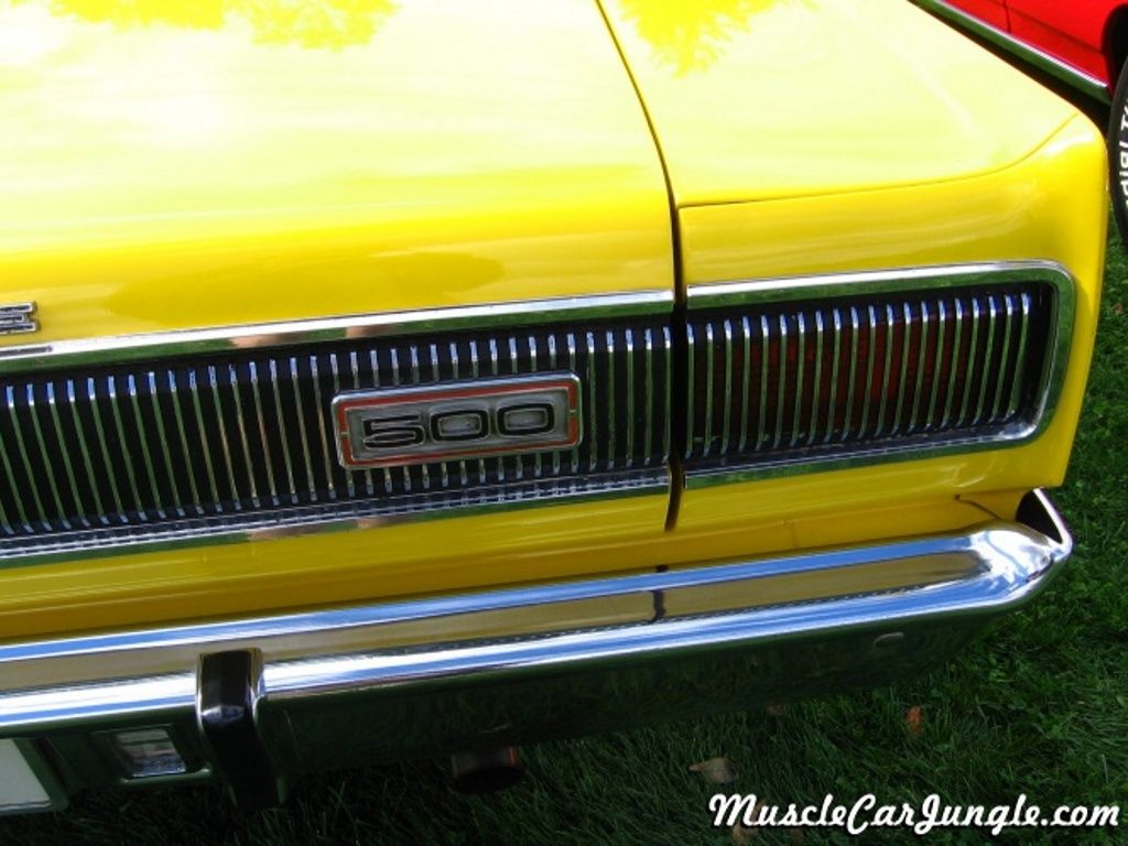 [Image: 1967BrightYellowDodgeCoronet500-383car-r...emblem.jpg]