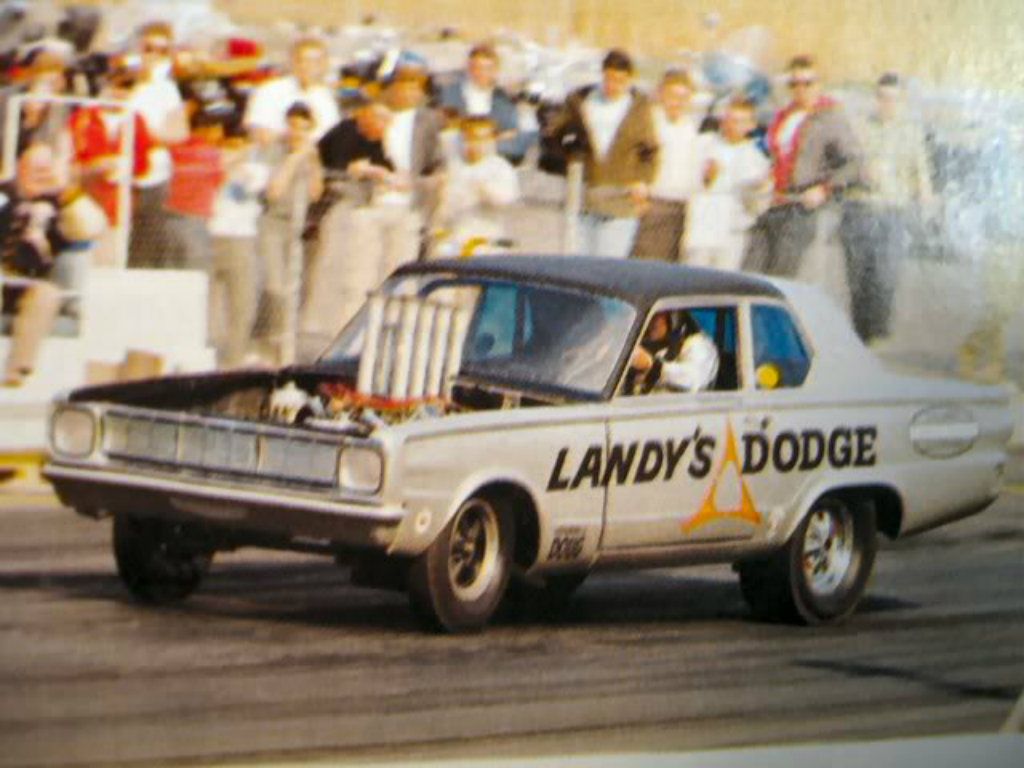 [Image: 1966DodgeDart-LandysDodge1.jpg]