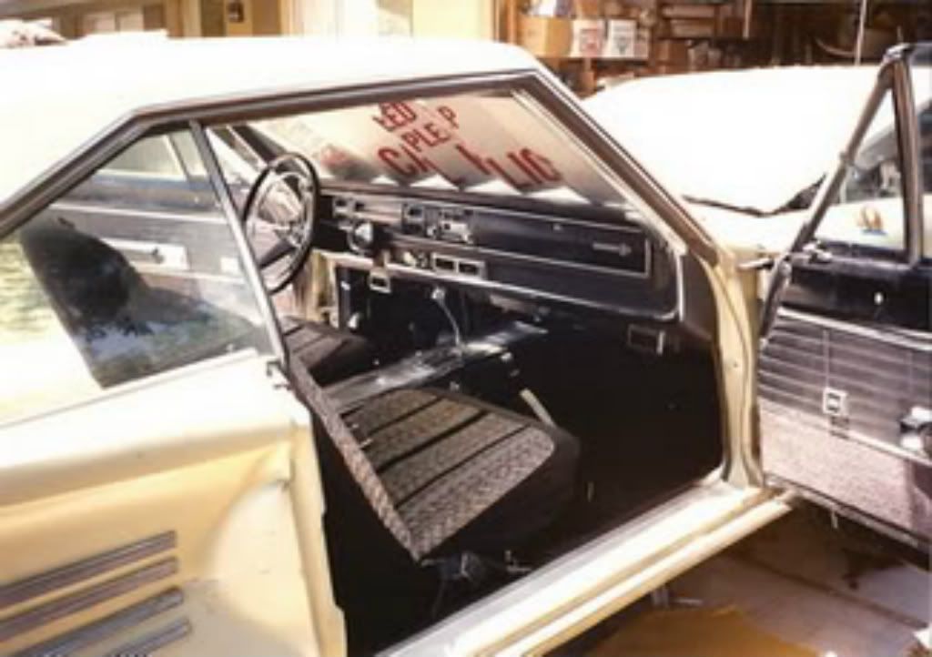 [Image: 1966Coronet-interiorbeforerestor-8.jpg]