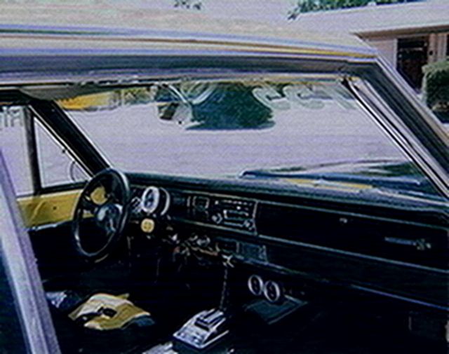 [Image: 1966CoronetInterior2-May2006.jpg]