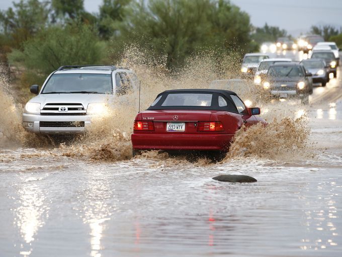 [Image: PhoenixFloodingOn8-19-20145-FloodWatersF...192014.jpg]