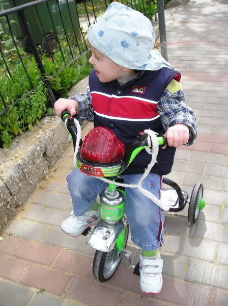 Photo Sharing and Video Hosting at Photobucket