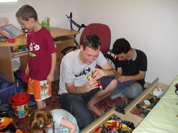 Photo Sharing and Video Hosting at Photobucket