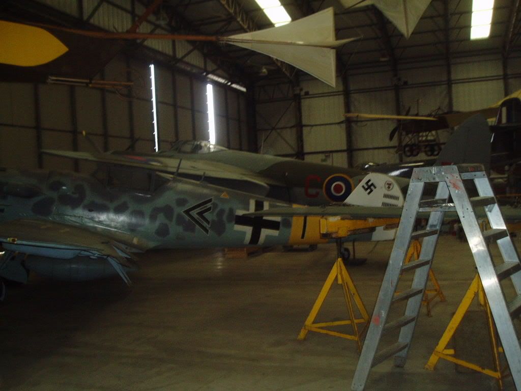 [Image: BF109G6Mosquito.jpg]