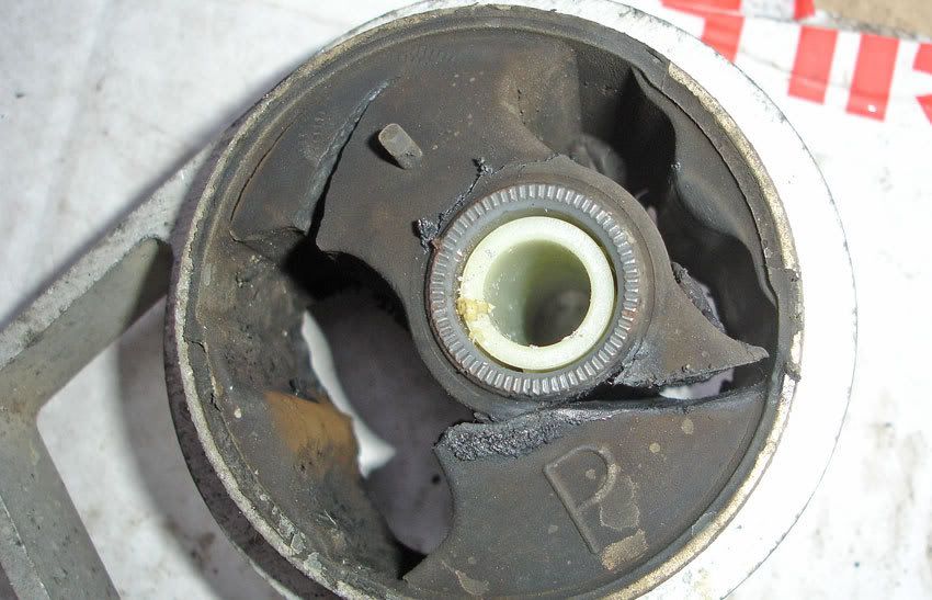 broken-lower-rear-engine-mount-pictures-mg-rover-forums