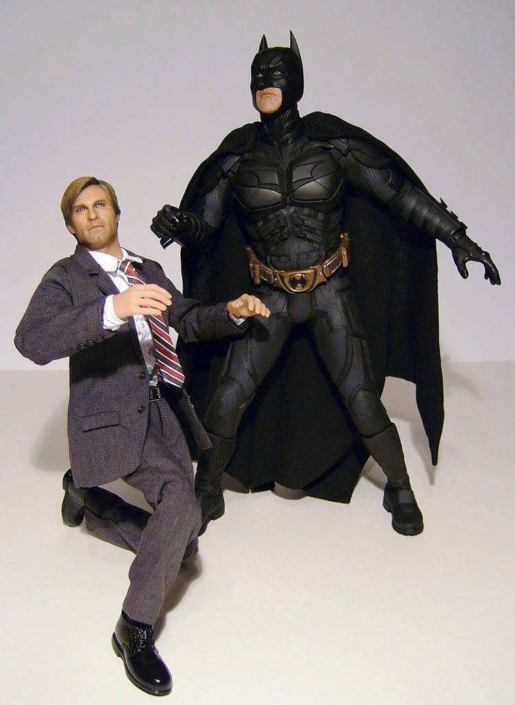 hot toys harvey dent