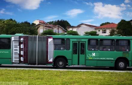 bus_avert_23.jpg