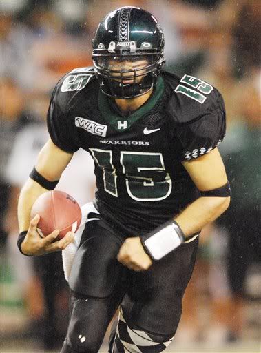 Hawaii\'s quarterback Colt Brennan Pictures, Images and Photos