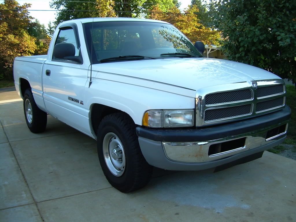 My 1998 Dodge Ram 3.9L V6 2WD half ton Pictures, Images and Photos