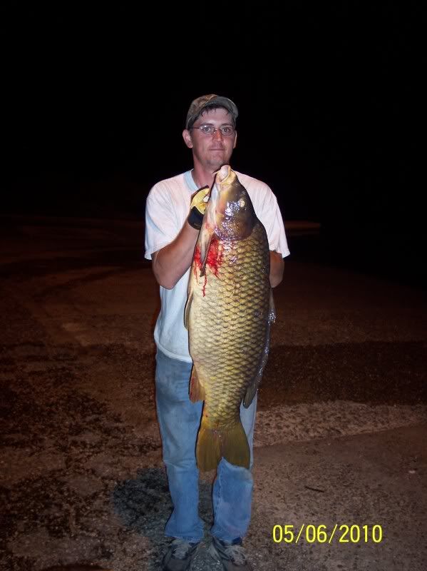Guided bowfishing trips Arkansas Hunting