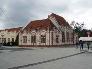 Photo Sharing and Video Hosting at Photobucket