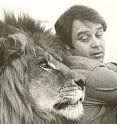 Frasier, The Sensuous Lion [1973]