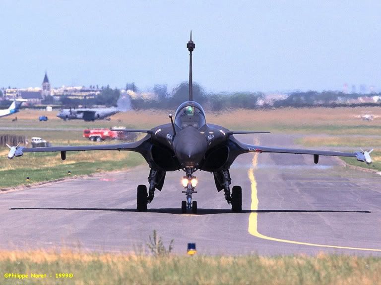 http://i146.photobucket.com/albums/r279/sampaix/Rafale-C-01-03-1.jpg