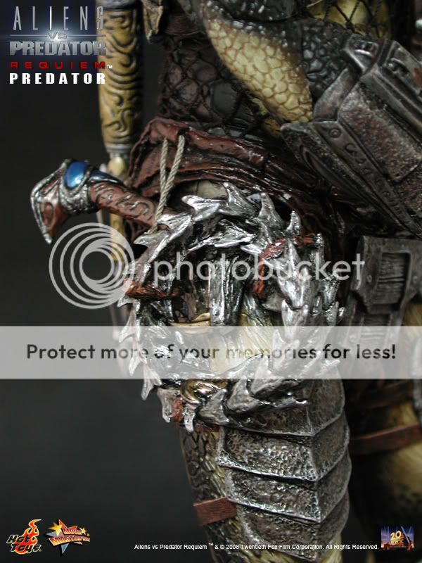 HOT TOYS 16 AVP WOLF PREDATOR SIDESHOW BRAND NEW IN THE BOXS  