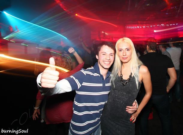 http://i146.photobucket.com/albums/r270/krbiska/MoiFoto/With_Friends/Clubs_2011-3.jpg