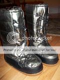 KHOMBU Metallic Snowbunny moon boot Worn once/ Womens 9  